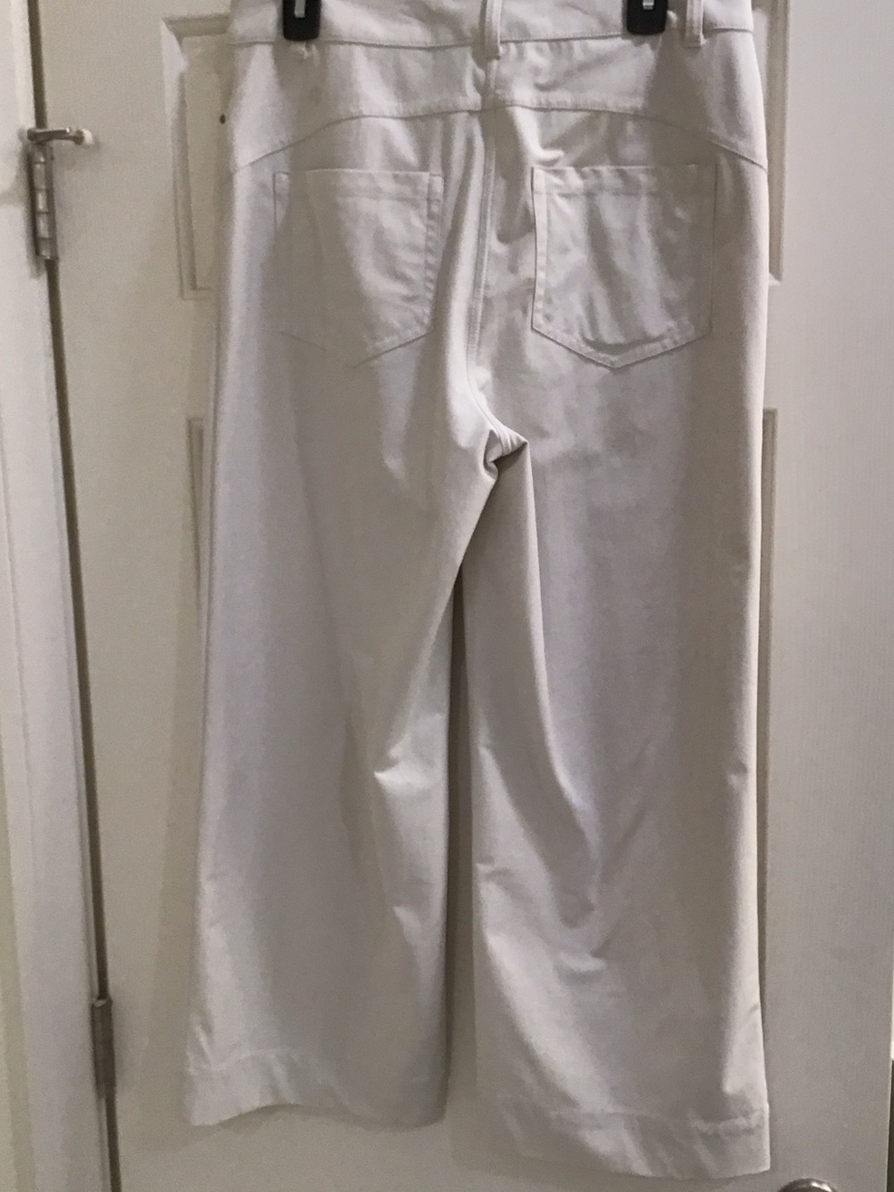 lululemon athletica Cream Wide-Leg Cropped Pants - Picture 5 of 13
